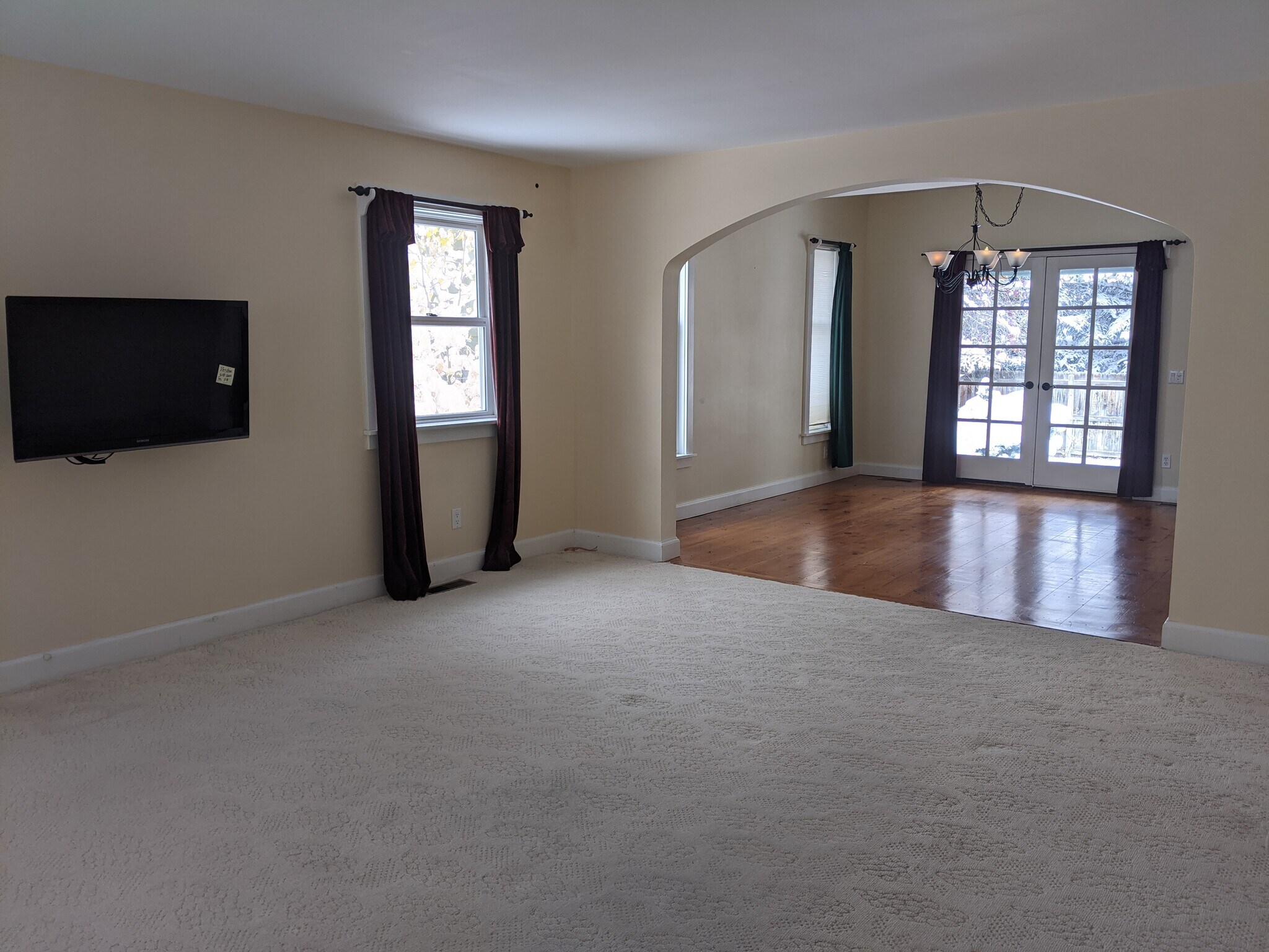 Building Photo - 1359 Wald Dr