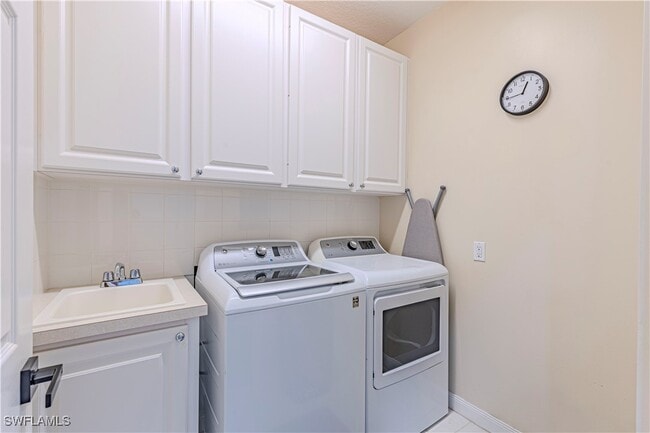 Building Photo - 28572 Alessandria Cir