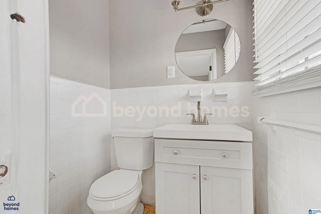 Building Photo - Beautifully Renovated Home in Adamsville -...