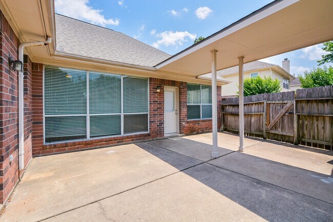 Building Photo - 23119 N Warmstone Way