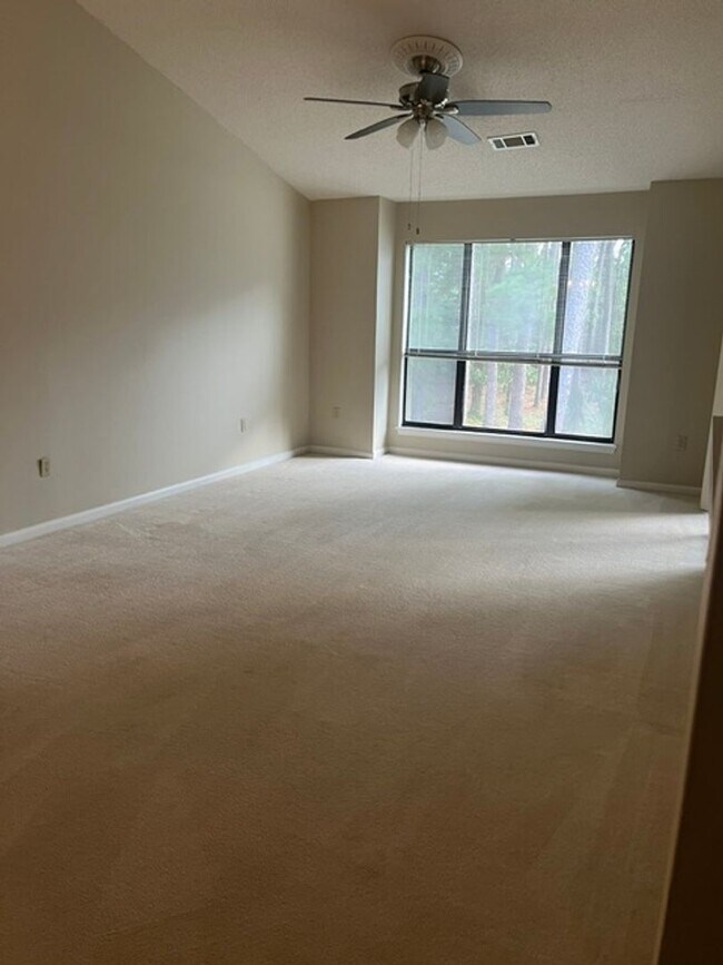 Building Photo - 906 Indian Wells Ct