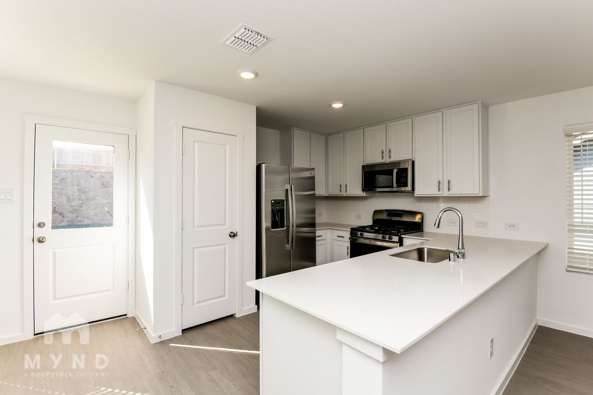 Building Photo - 2708 Ctr Crk Ln