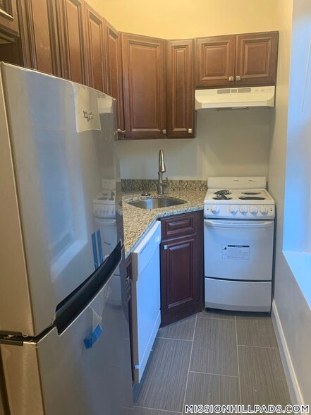 Building Photo - 16 Wait St