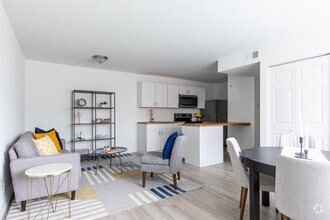 Interior Photo - One Loop Apartments
