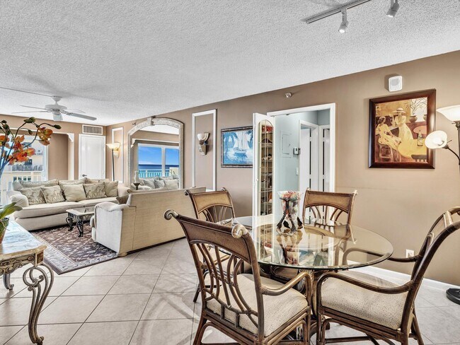 Building Photo - 4505 S Ocean Blvd