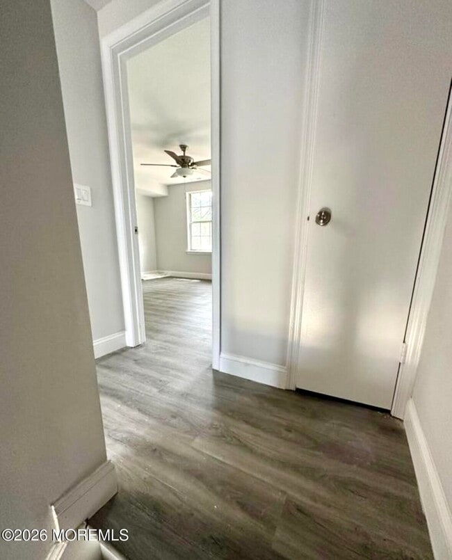 Building Photo - 709 Lady Slipper Ct