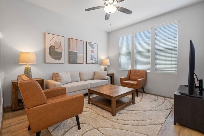Building Photo - Modern Island Living | AC, W/D, Garage, Wo...