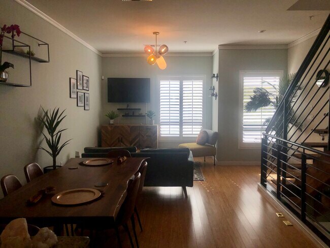 dining room/living room - 702 Zephyr Dr