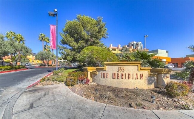 Building Photo - Great opportunity condo in a highly desirable central Las Vegas location