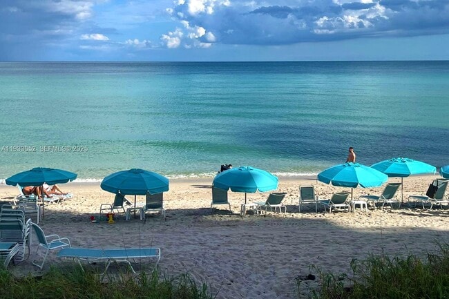 Building Photo - 2751 S Ocean Dr