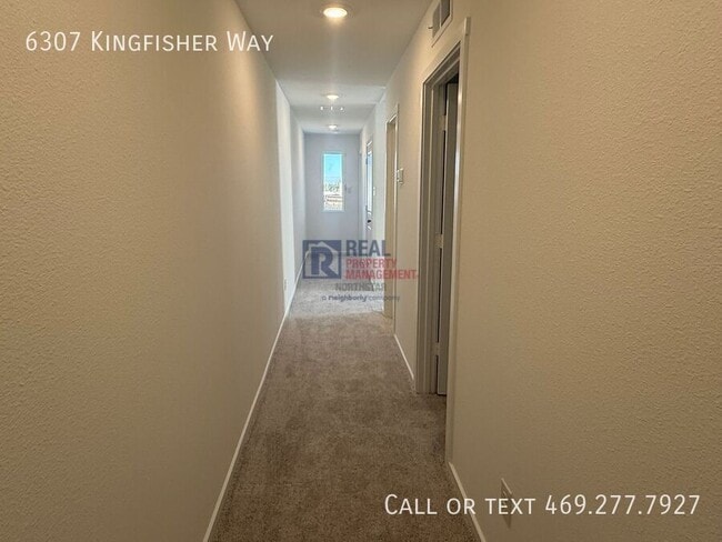 Building Photo - 6307 Kingfisher Wy