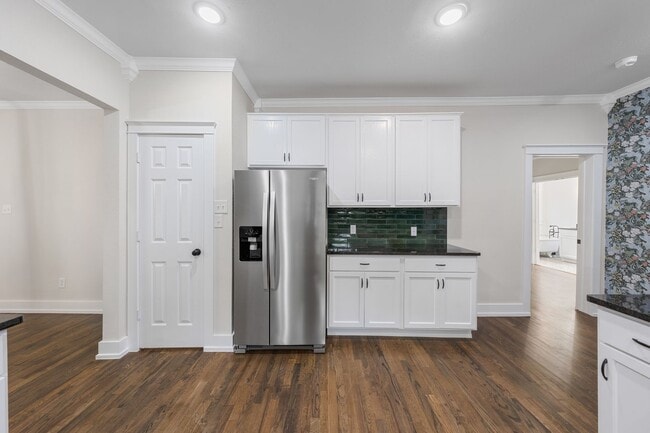 Building Photo - Charming 3 Bed / 2 Bath Single-Family Home with Detached 2-Car Garage in Temple ISD