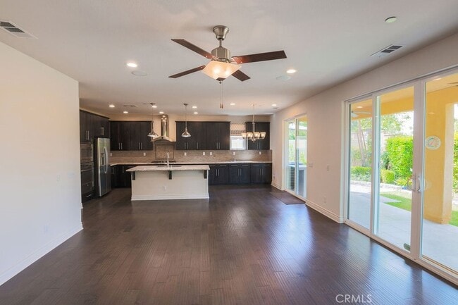 Building Photo - 3294 Ledgewood Cir