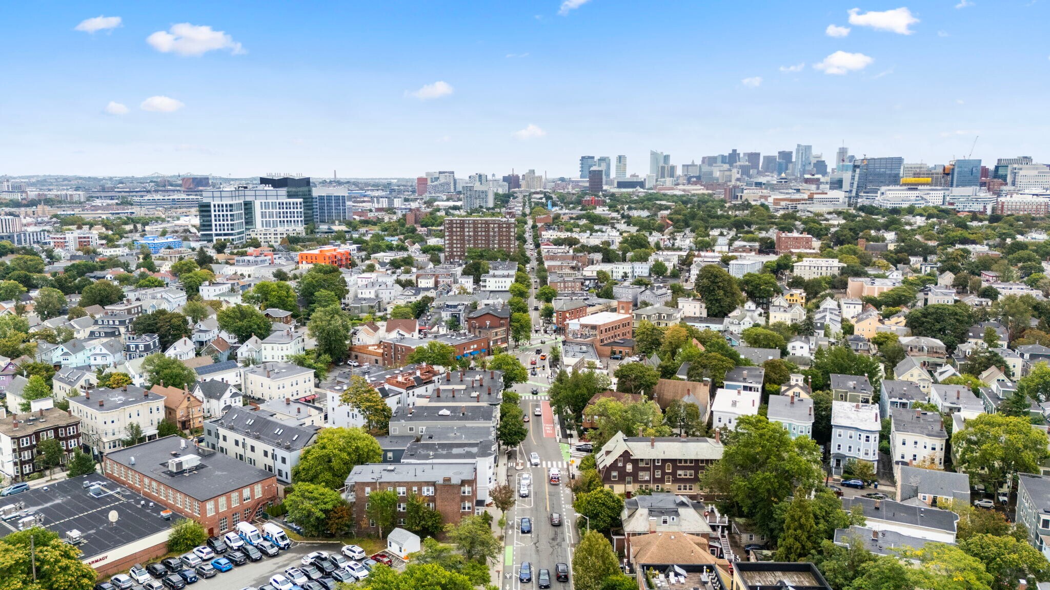 Building Photo - 1433 Cambridge St