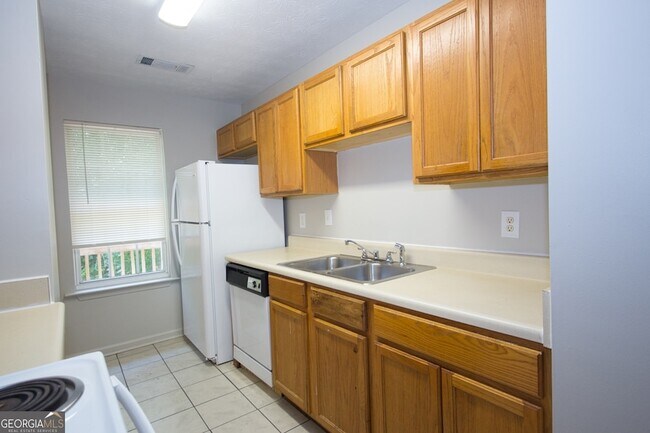 Building Photo - 1683 Cannonball Ct NW