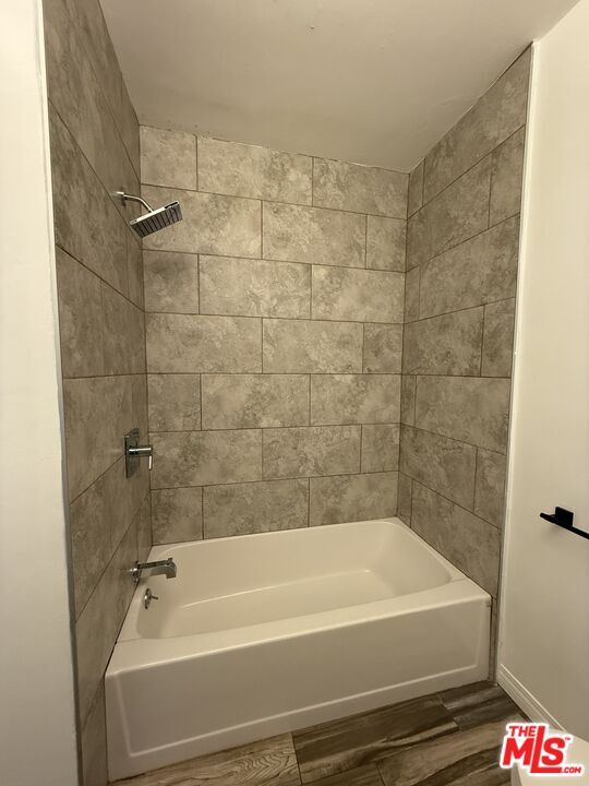 Building Photo - 10745 Saticoy St