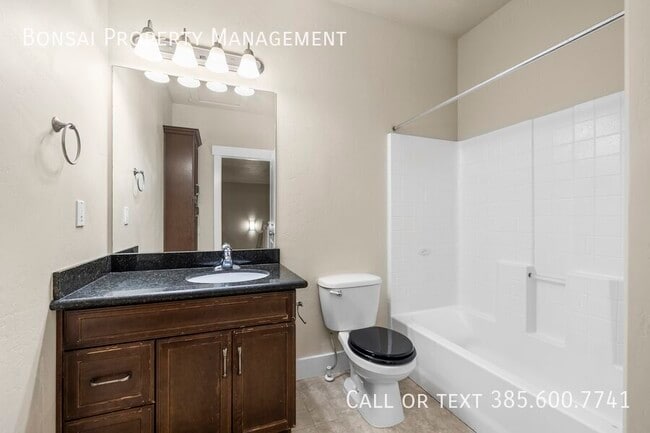 Building Photo - 11186 S Windward Ln