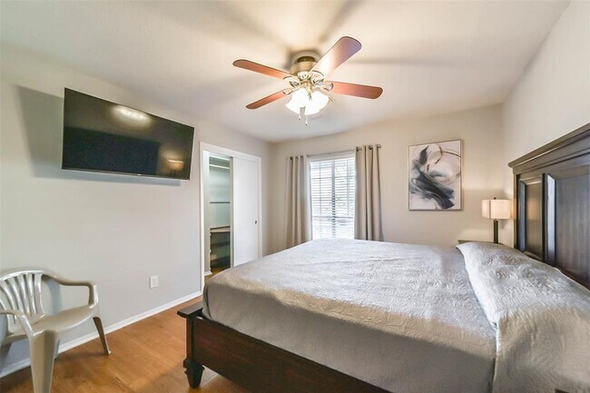 Building Photo - 1413 Ramada Dr