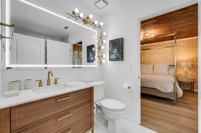 Building Photo - 26 Vía Aurelia