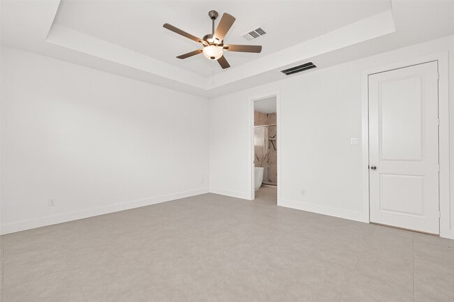 Building Photo - 4916 Northern Wds Dr