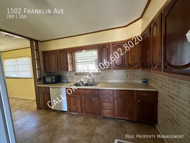 Building Photo - 2 bedroom home in Panhandle, TX!