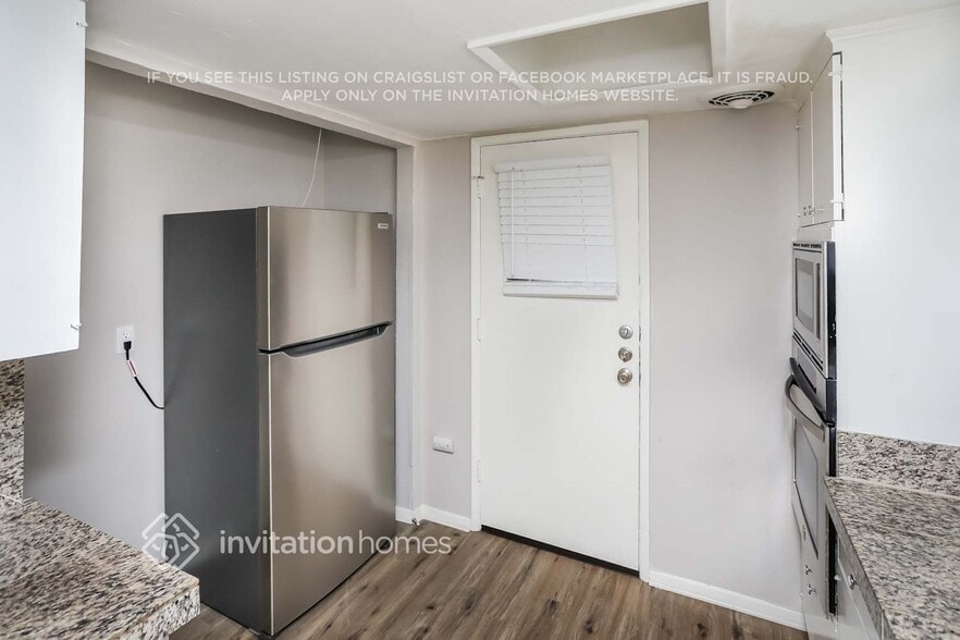 Building Photo - 721 Westover Dr