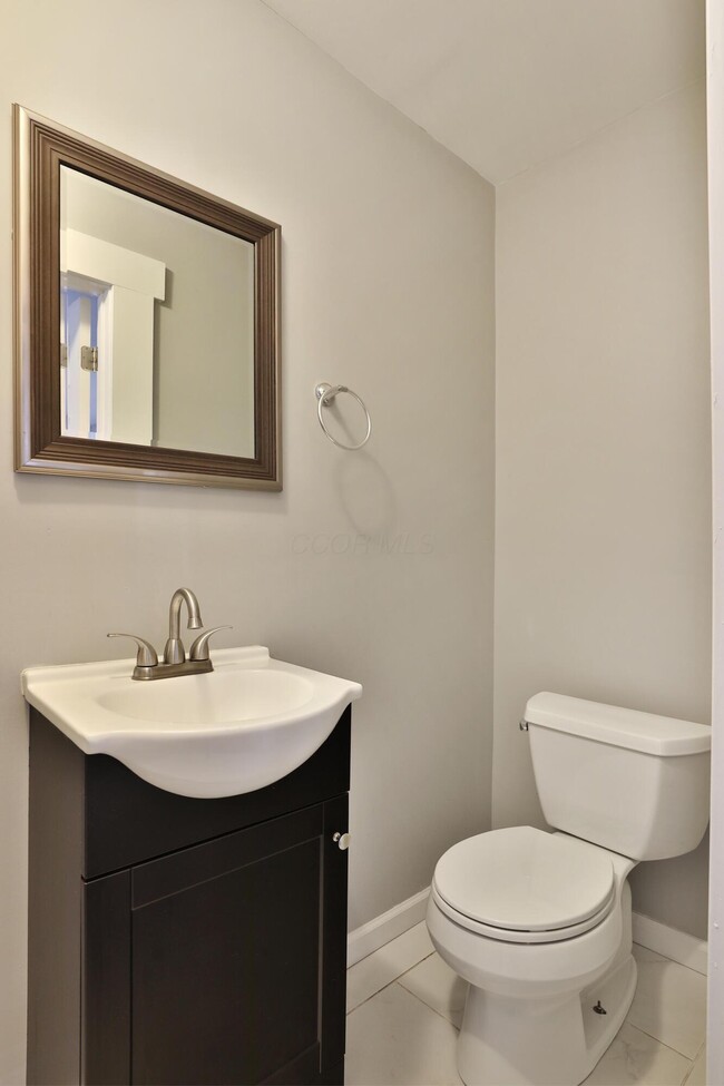 Building Photo - 1416 S Ohio Ave