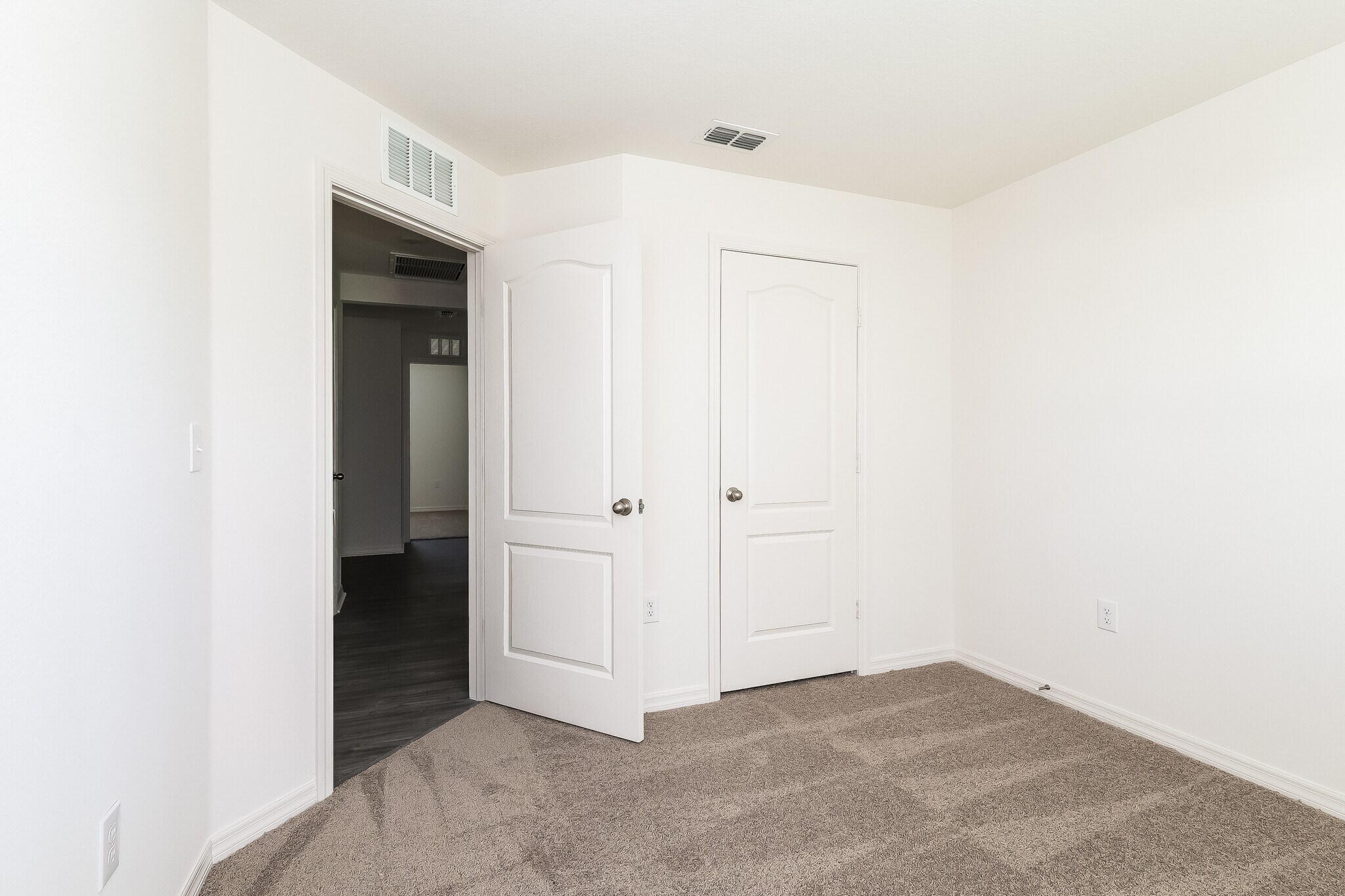 Building Photo - 149 Big Black Dr