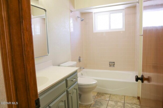 Building Photo - 1809 Pueblo Alegre Dr