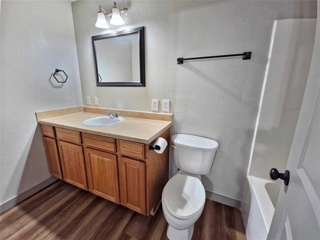 Building Photo - 2750 Cobalt Ct NW