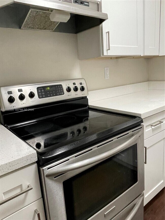 Building Photo - 7390 NW 38th St