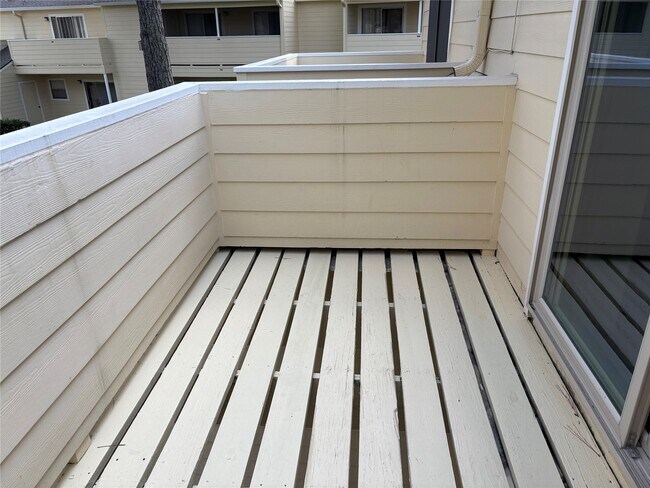 Building Photo - 14515 Wunderlich Dr