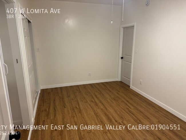 Building Photo - 407 W Lomita Ave