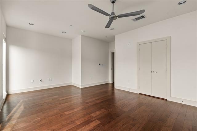 Building Photo - 4111 Newton Ave