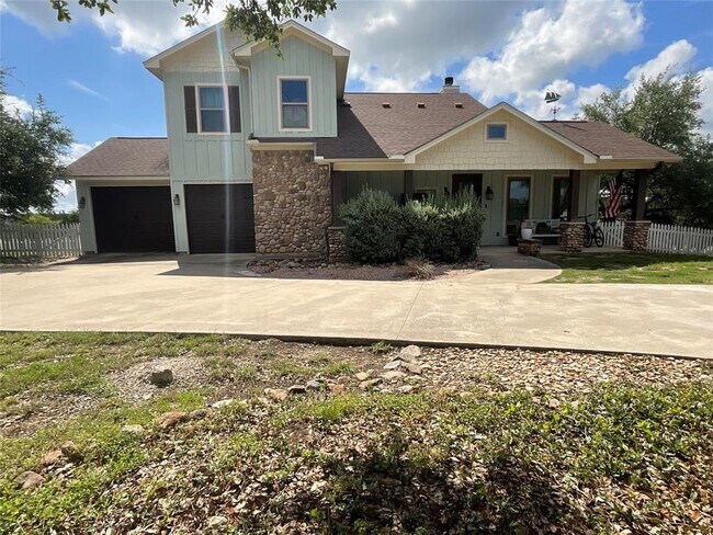 Building Photo - 1009 Lauder Dr