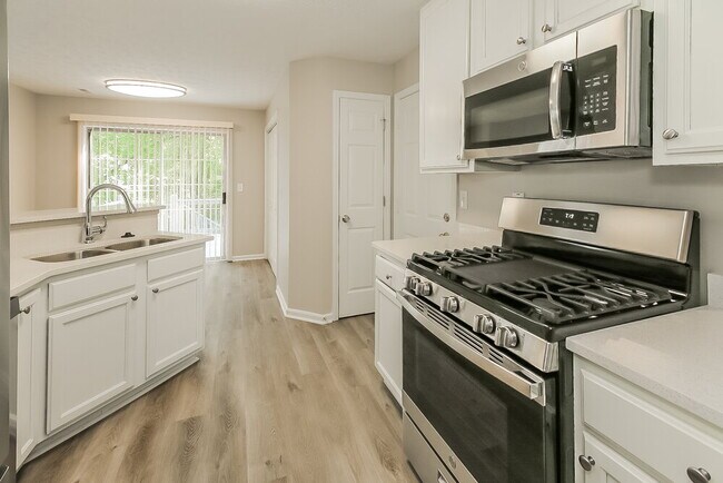 Building Photo - 330 Derby Dr