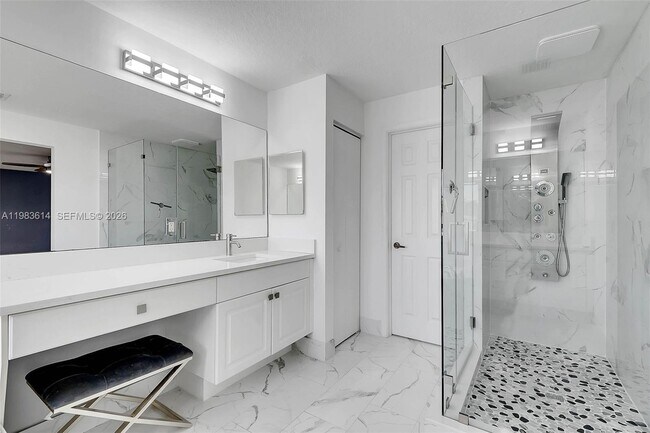 Building Photo - 2354 Quail Roost Dr