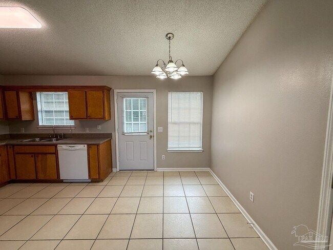 Building Photo - 4167 Bell Ln