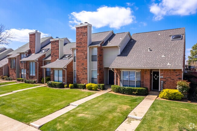 Building Photo - Park Place Townhomes