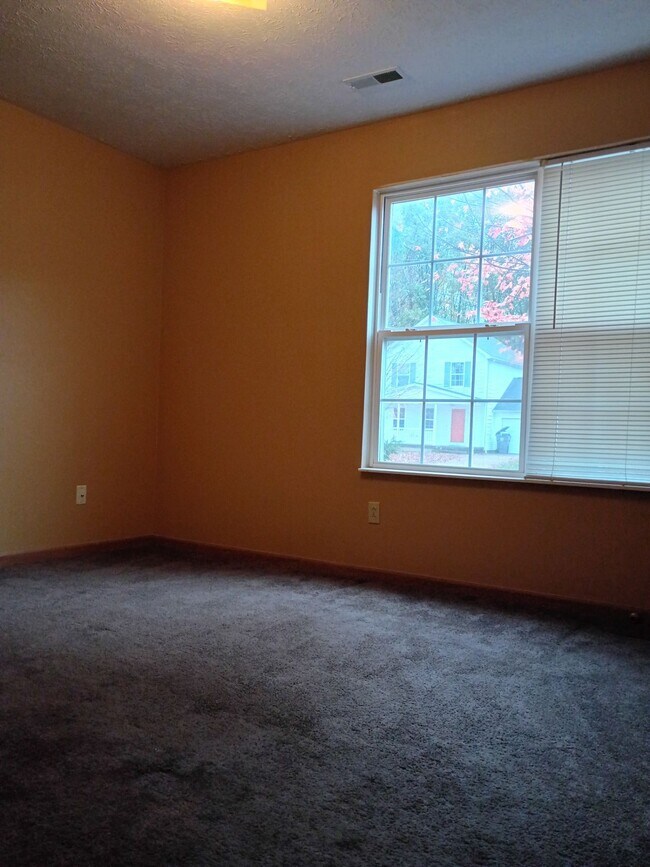 Building Photo - 2960 Megan Cir