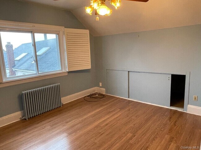 Building Photo - 46 Illinois Ave