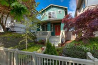 Building Photo - Pre-leasing Now 25-26 school year!! REST O...