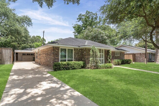 Building Photo - 3510 Elmridge St