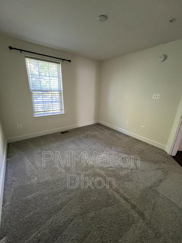 Building Photo - 9105 Fox Stream Way