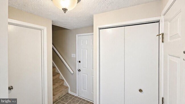 Building Photo - 7416 Kilcreggan Terrace