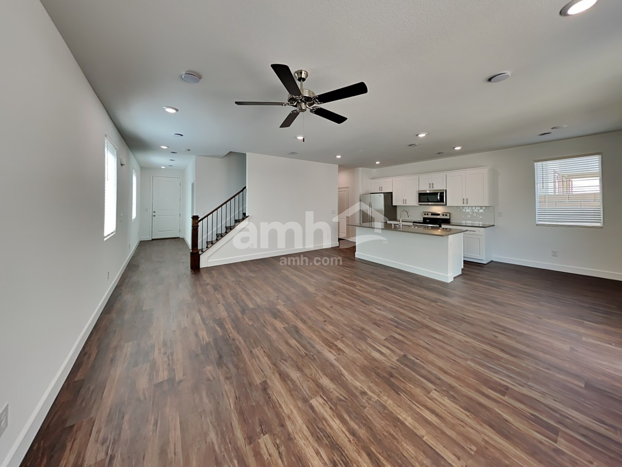 Building Photo - 8902 Tiger Tooth Ave