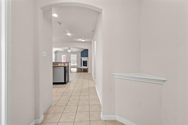 Building Photo - 2640 Costa Mesa Dr