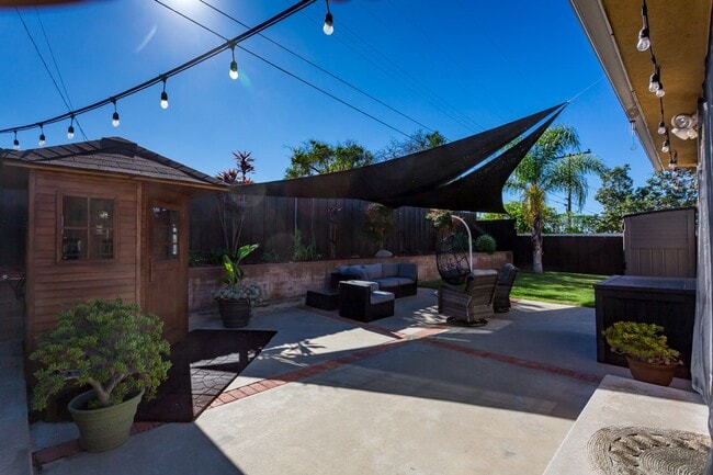 Building Photo - Upgraded Single Family Home in Allied Gardens!