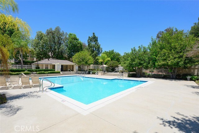 Building Photo - 2601 S Quarry Ln