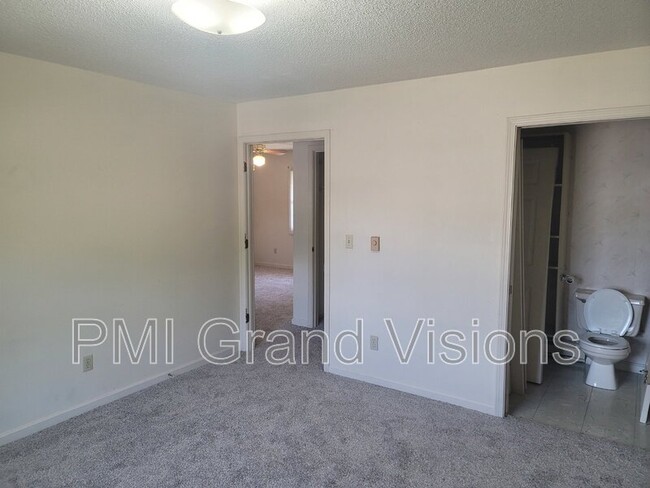 Primary Photo - 1305 18th St